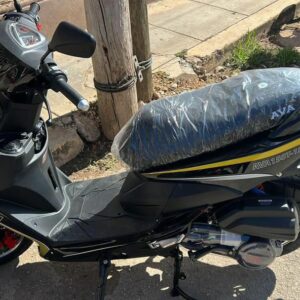 MOTO AUTOMÁTICA MARCA AVA AKON
