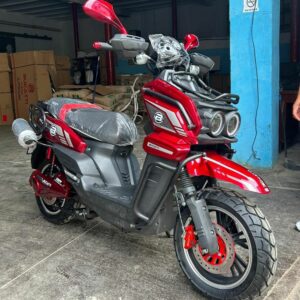 MOTO ELÉCTRICA BUCATTI TANK